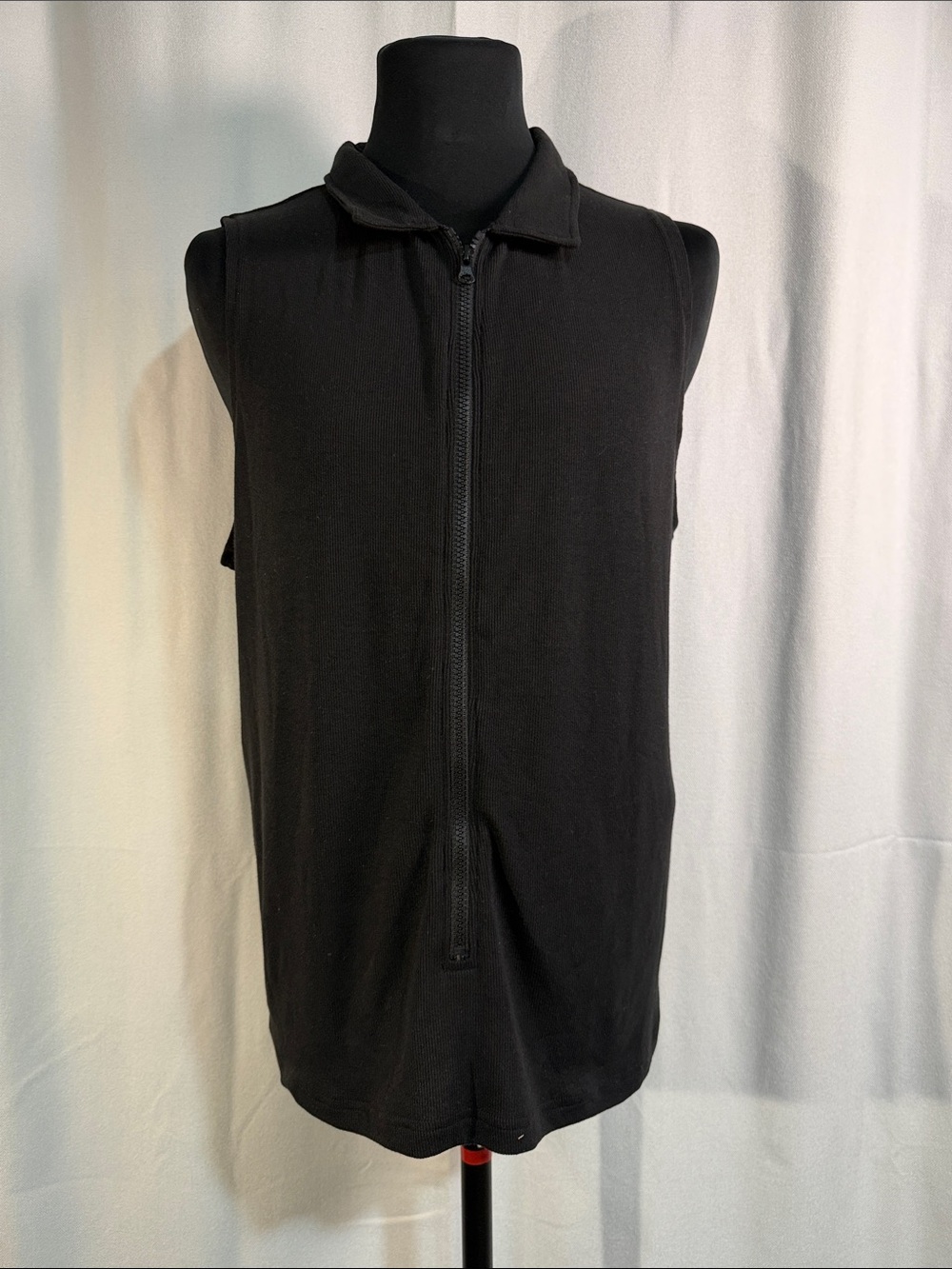 SHEIN Black Sleeveless Zip-Up Polo Size XL